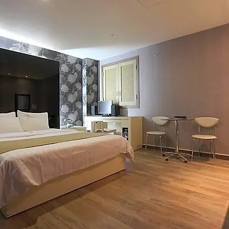 Palace Hotel